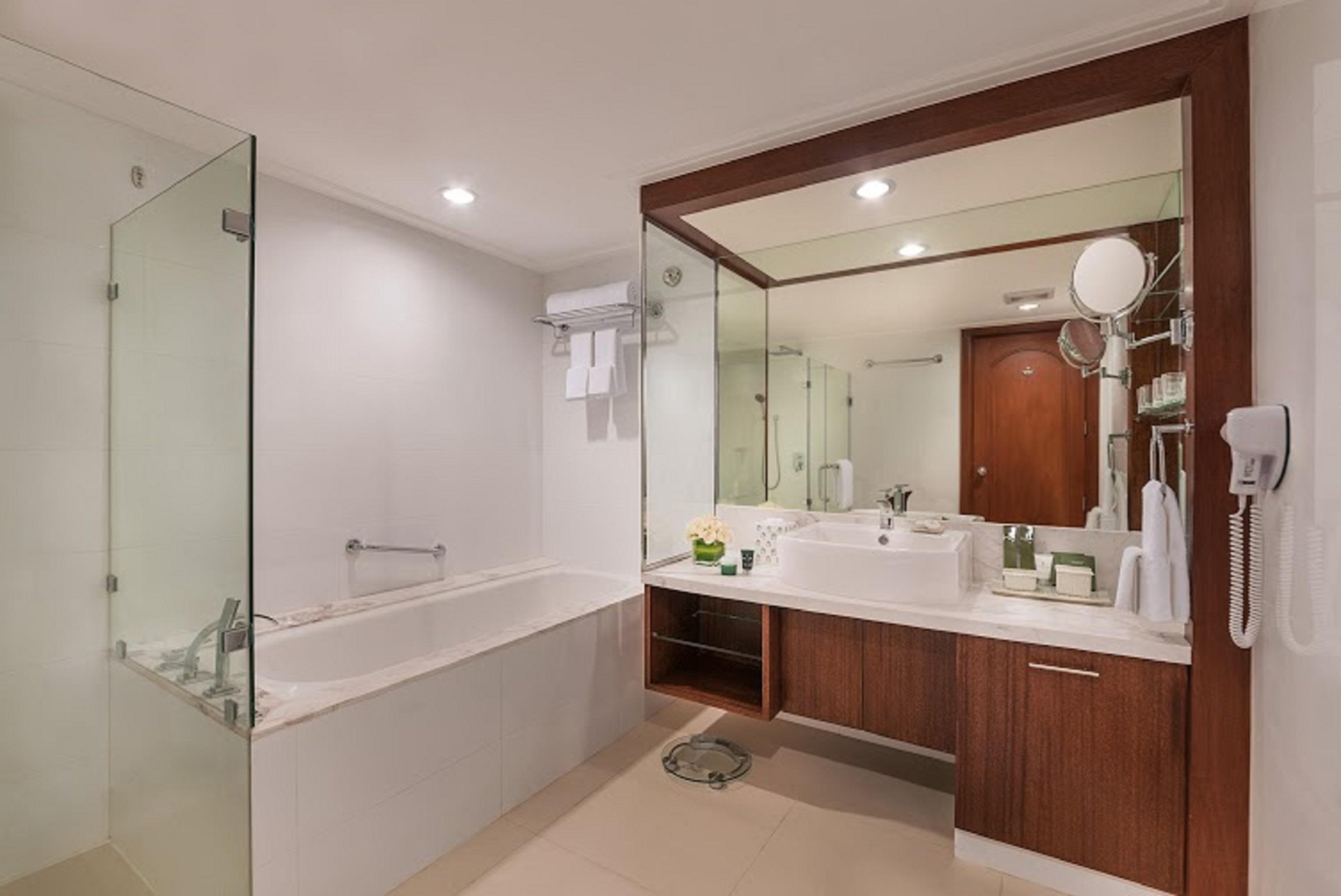 Discovery Suites Manila, Philippines Pasig City Экстерьер фото