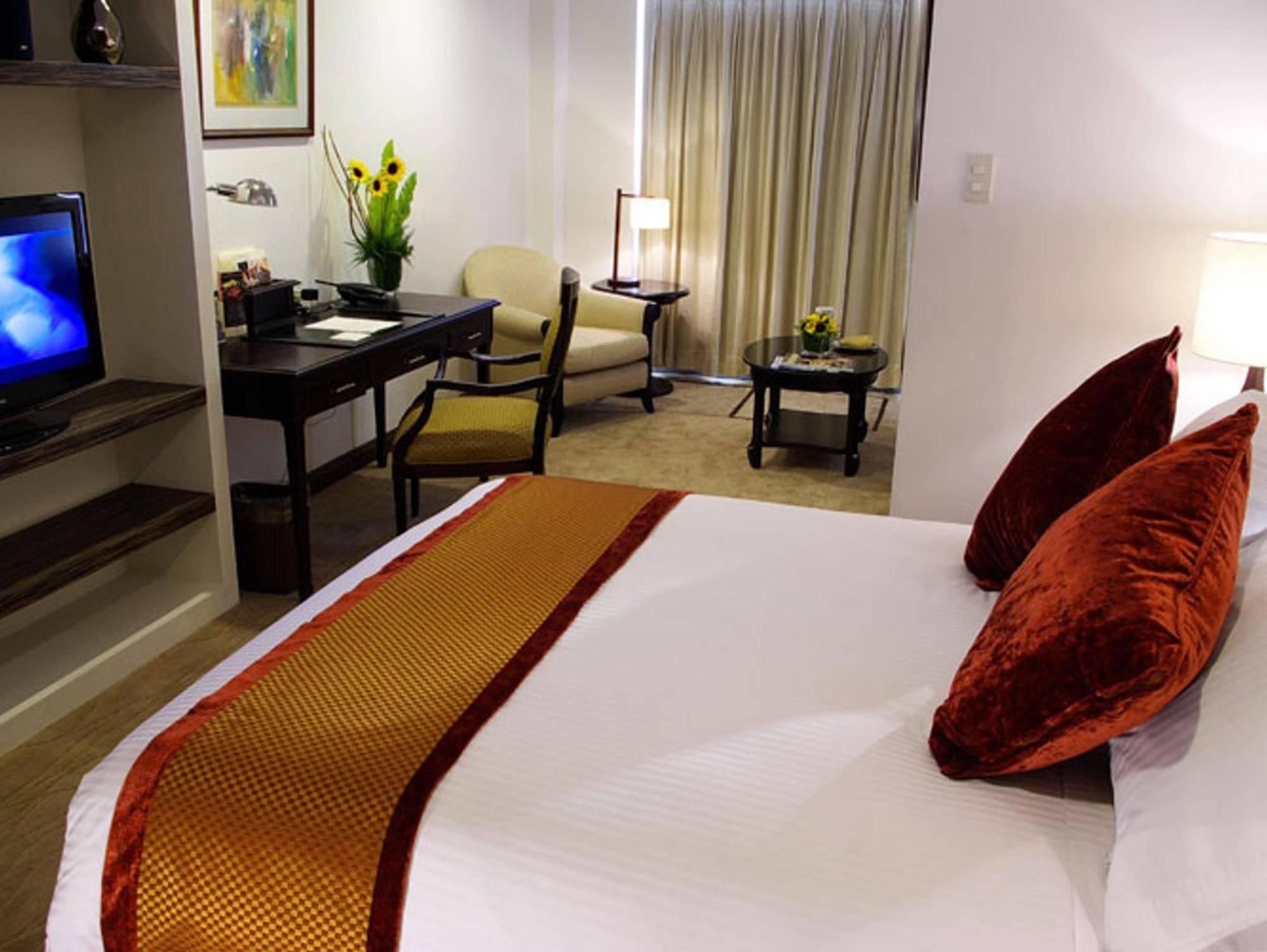 Discovery Suites Manila, Philippines Pasig City Экстерьер фото