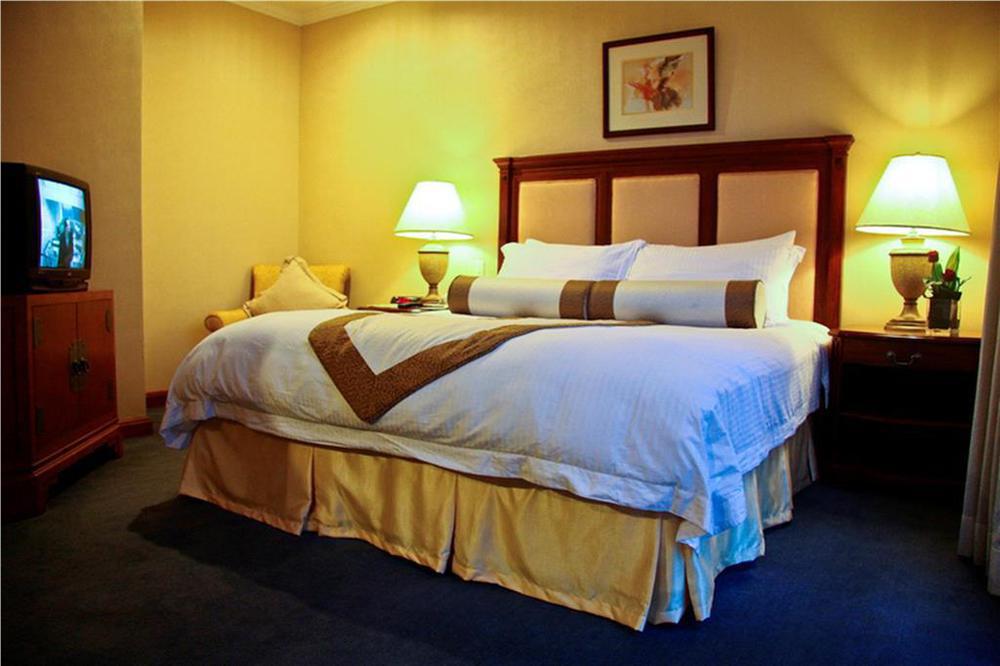 Discovery Suites Manila, Philippines Pasig City Номер фото